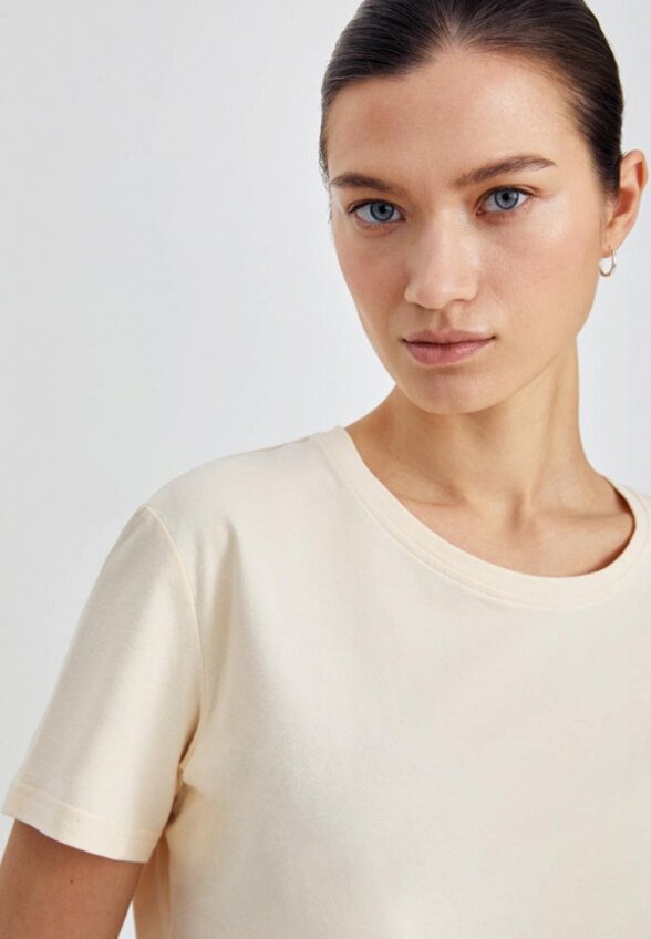 Футболка Finn Flare