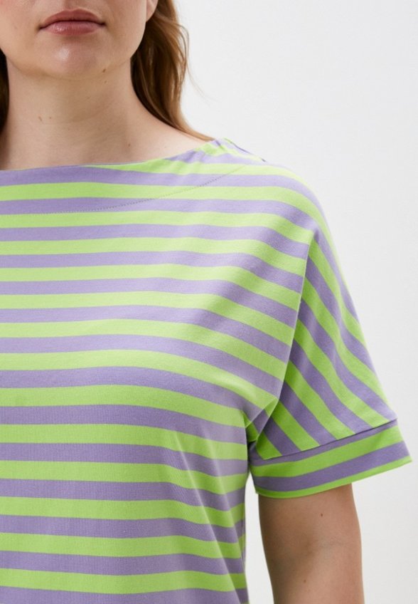 Футболка MaxRoses