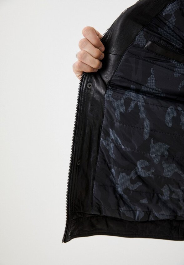 Бомбер Jorg Weber