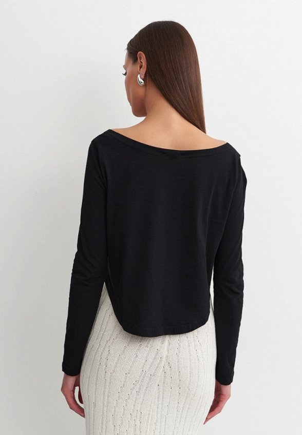 Лонгслив To Molly from James