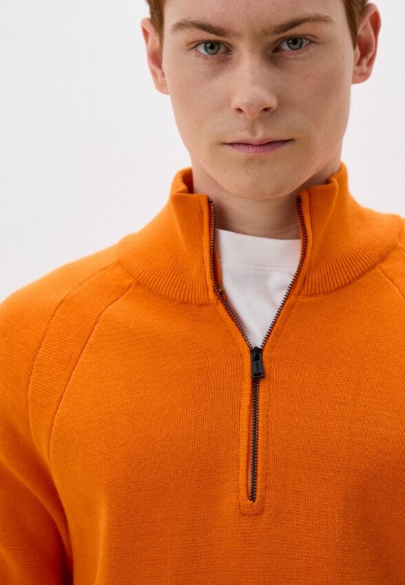 Свитер Colin's