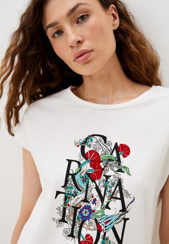 Футболка Colin's