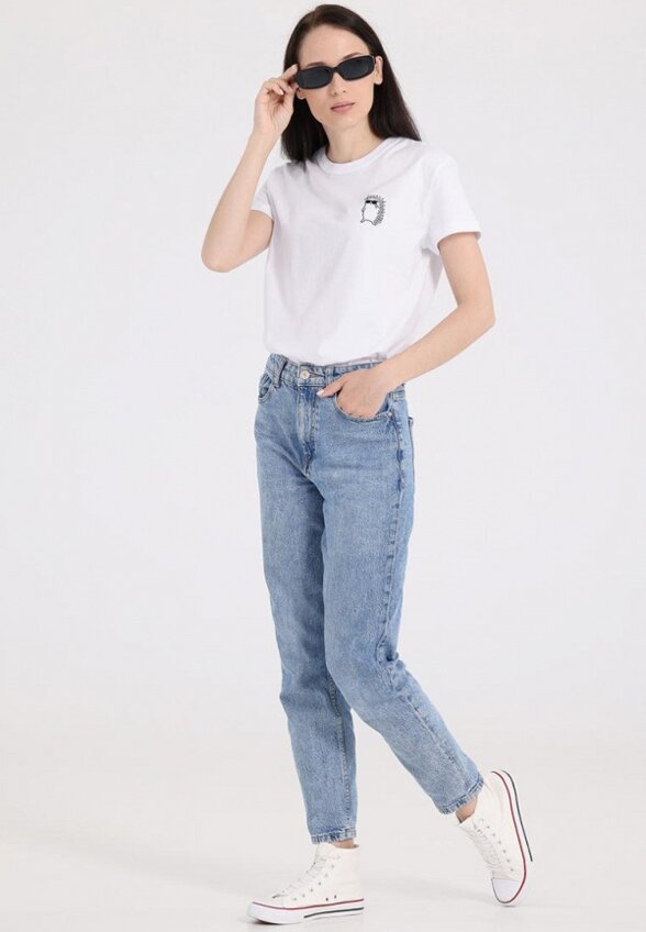 Футболка Апрель