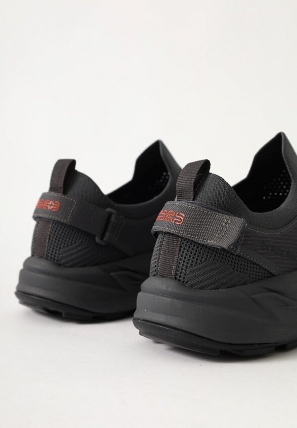 Кроссовки трекинговые Baasploa