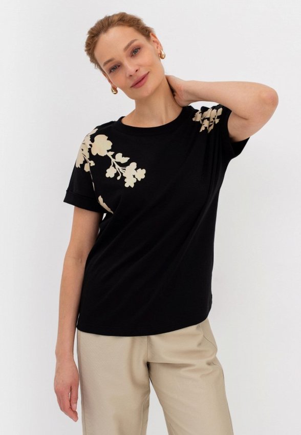 Футболка Bulmer