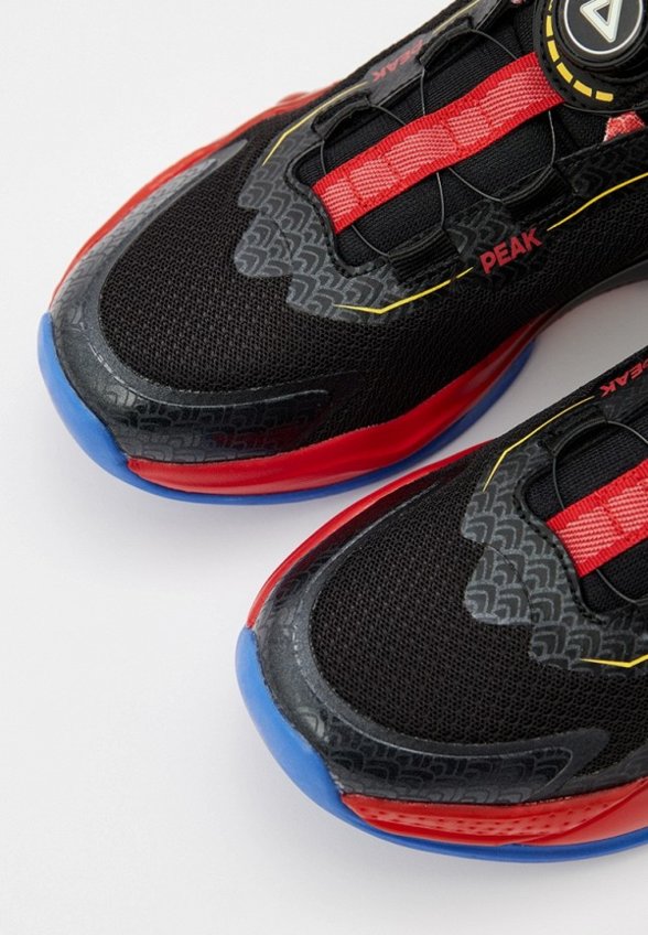 Кроссовки Peak