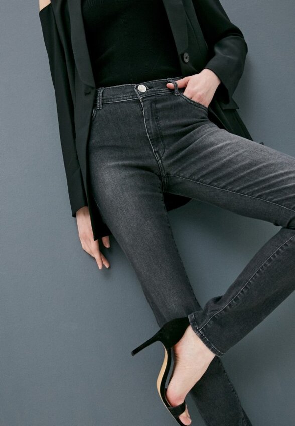 Джинсы Trussardi