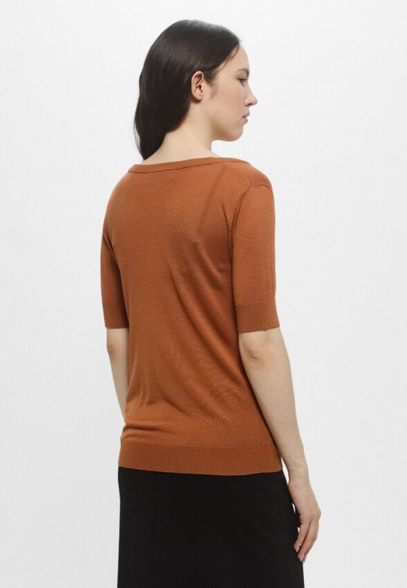 Джемпер Trussardi