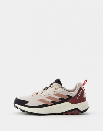 Кроссовки adidas женщинам