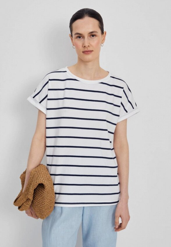 Футболка Finn Flare