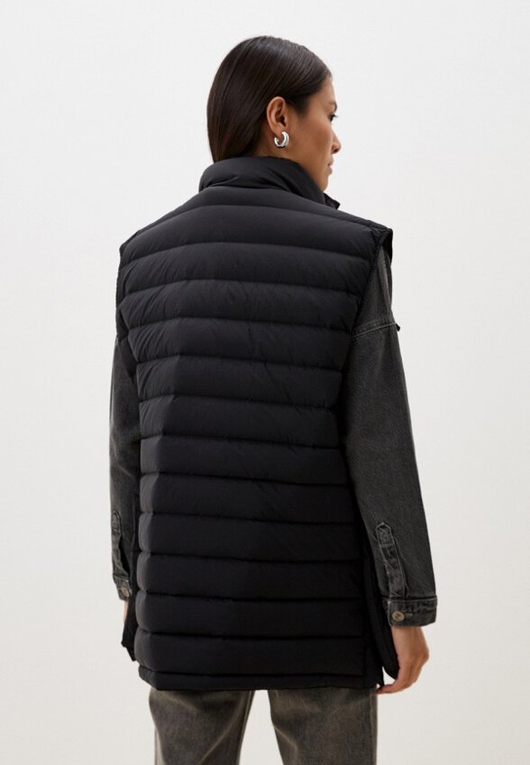 Жилет утепленный JNBY