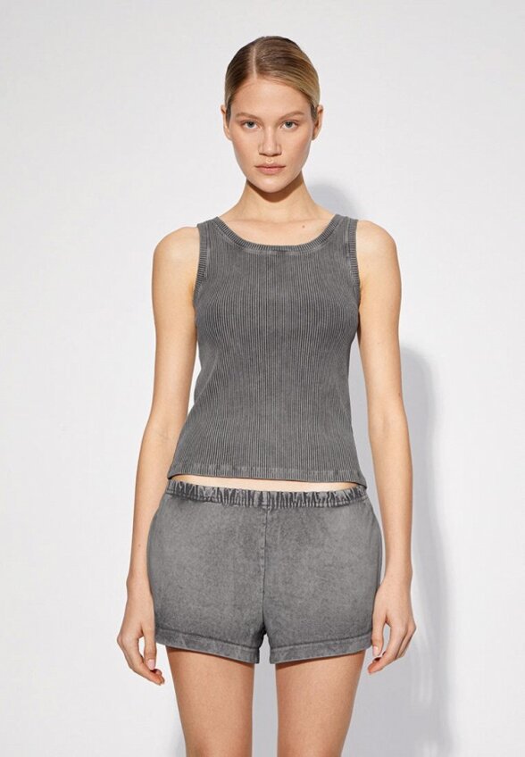 Шорты Patratskaya