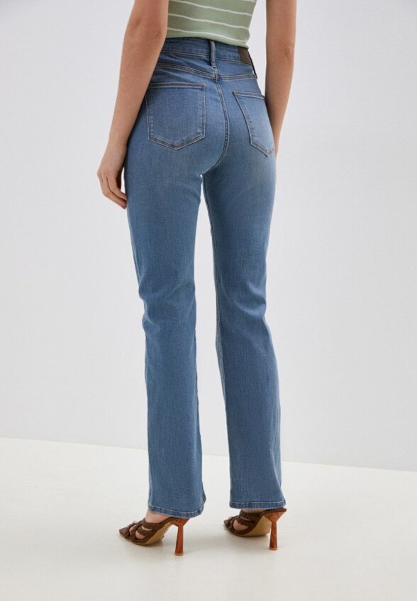 Джинсы Colin's