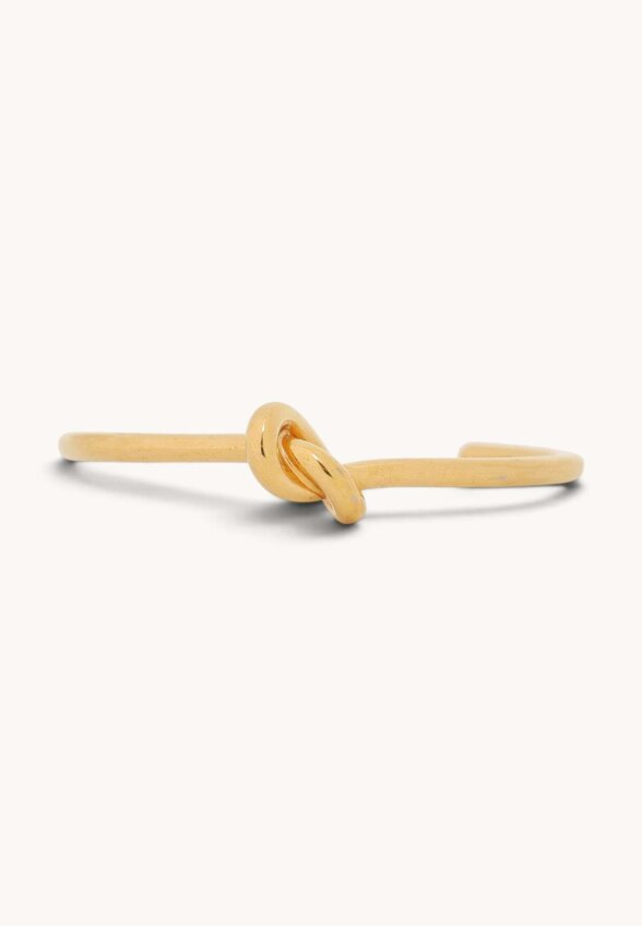 Celine Knot