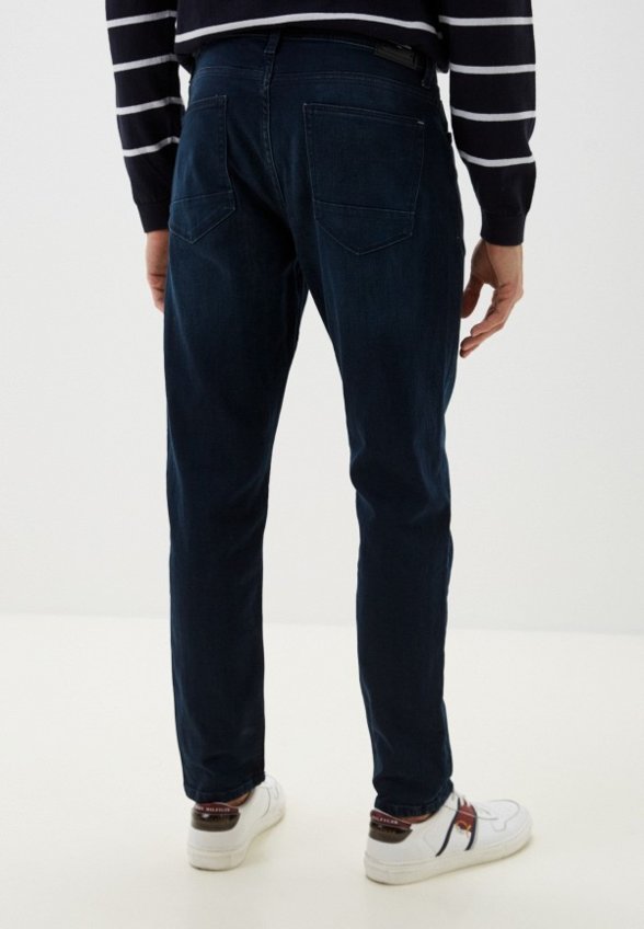 Джинсы Colin's