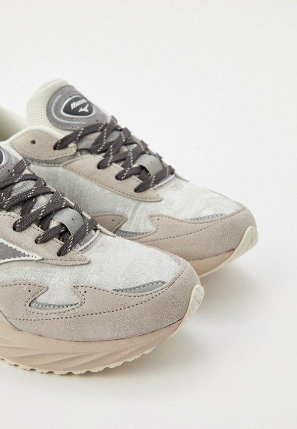 Кроссовки Mizuno