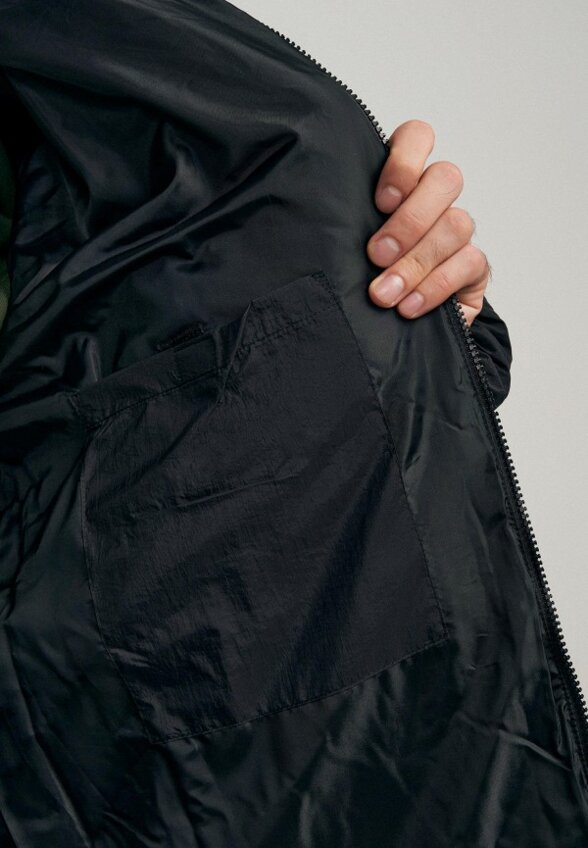 Пуховик Твое