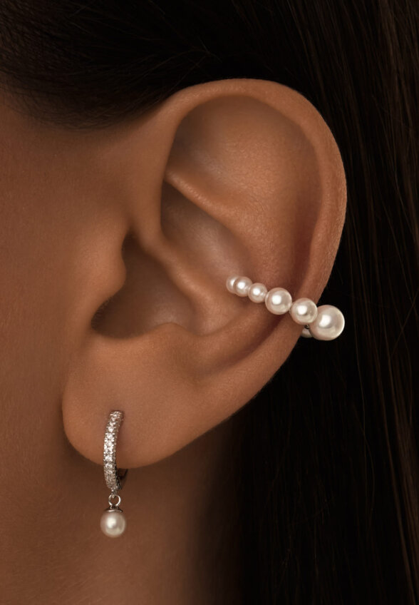 Серьги из серебра с натуральным жемчугом и фианитами MIE