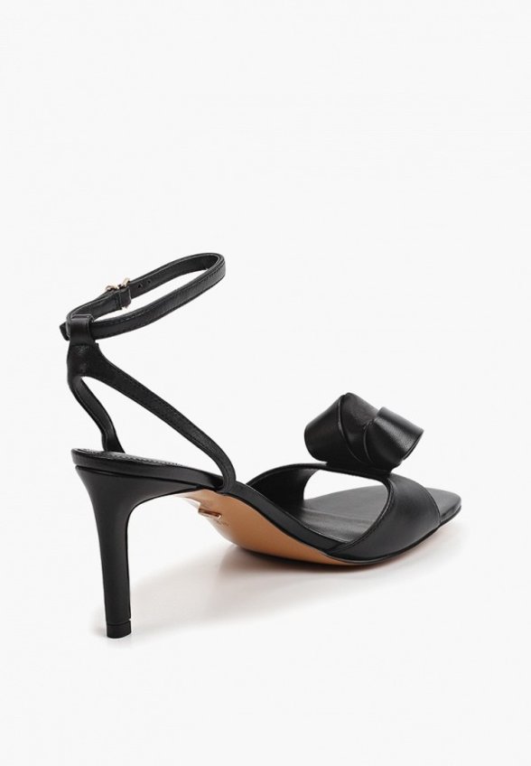 Босоножки Vitacci