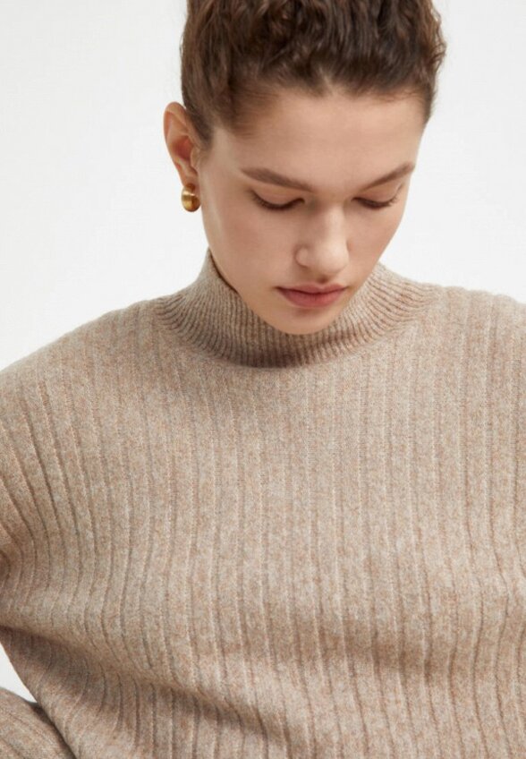 Водолазка Finn Flare