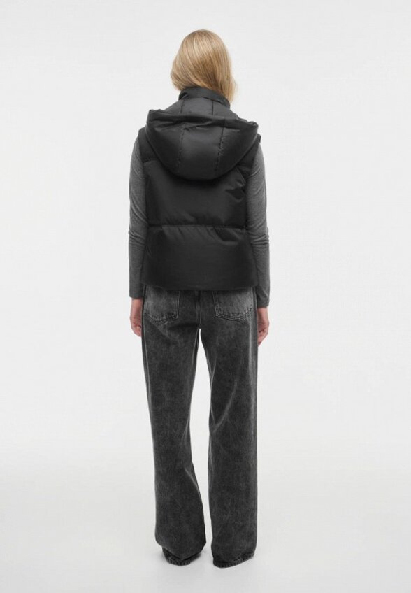 Жилет утепленный You