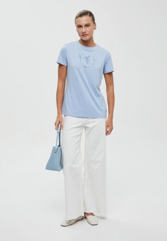 Футболка Finn Flare