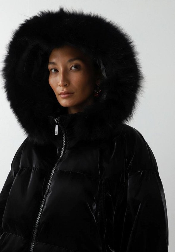 Пуховик Harmonia Sensuum