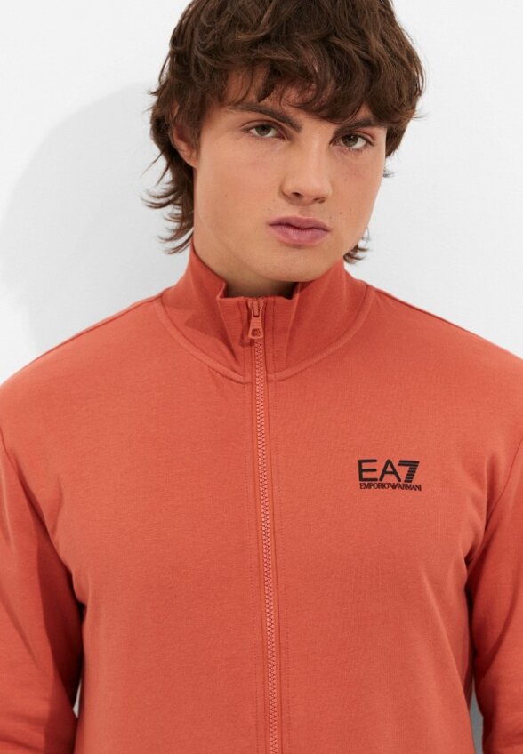 Костюм спортивный EA7