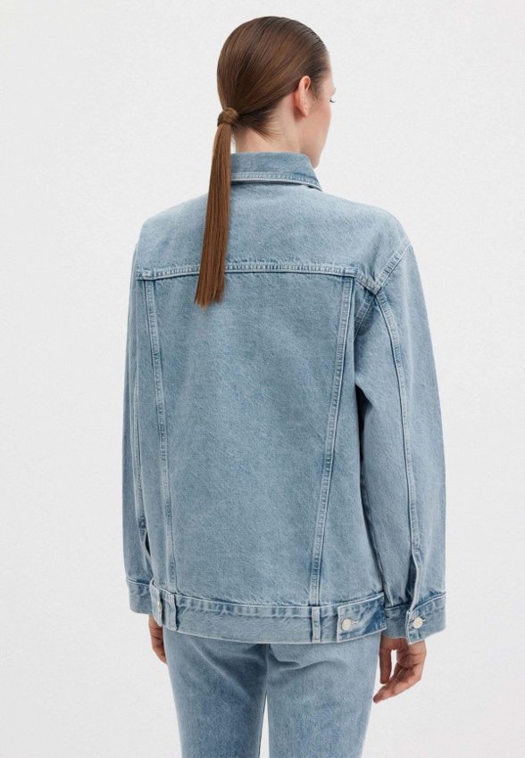 Куртка джинсовая Charuel