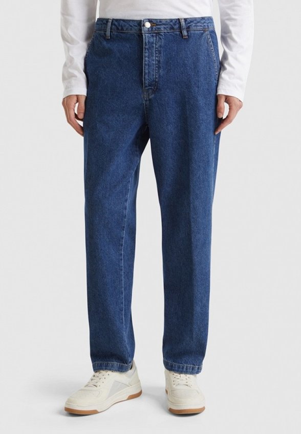 Джинсы United Colors of Benetton