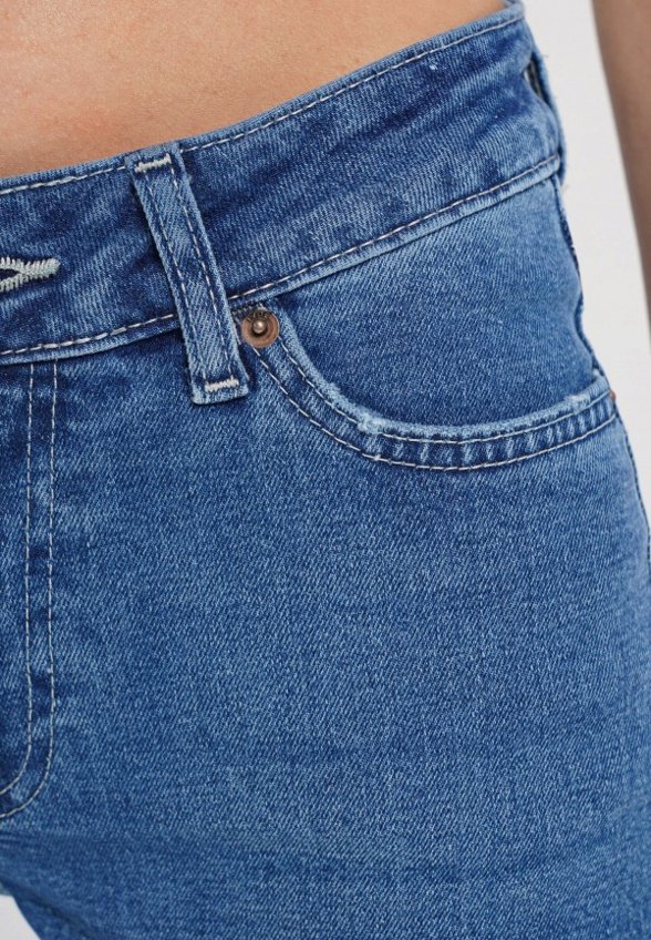 Джинсы Твое