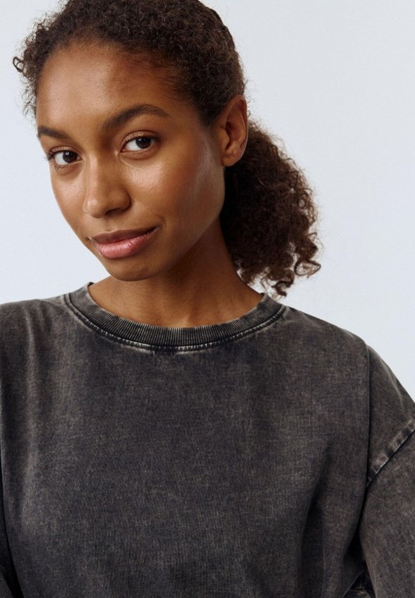 Лонгслив Sela