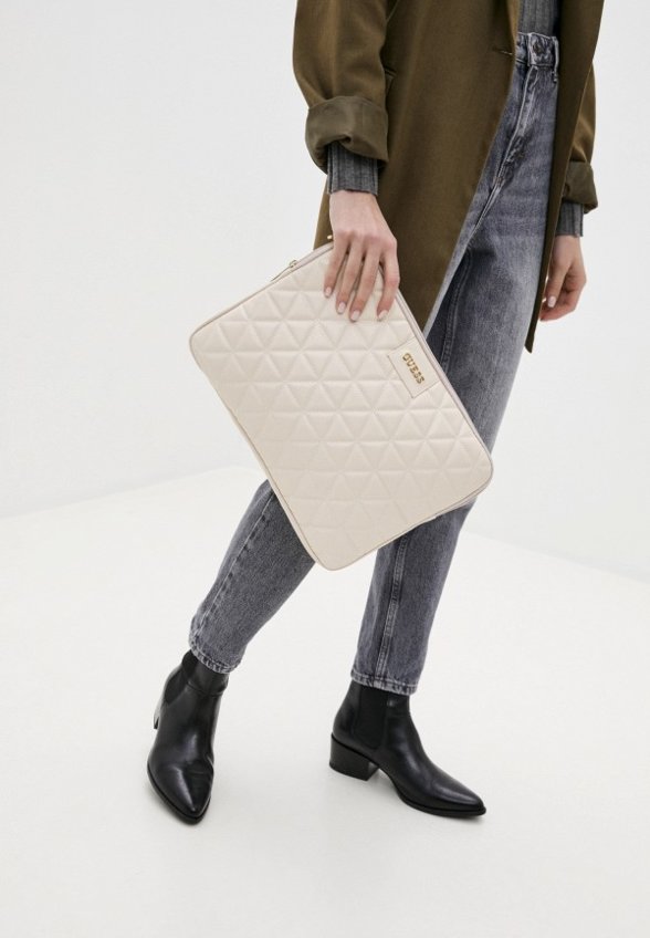 Чехол для ноутбука Guess
