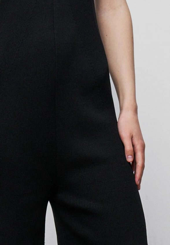 Комбинезон Baon