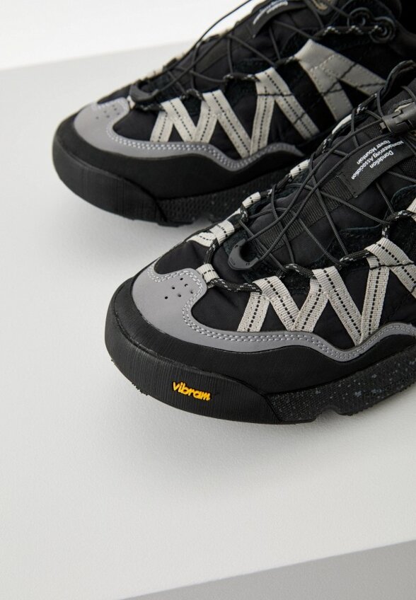 Кроссовки Flower Mountain