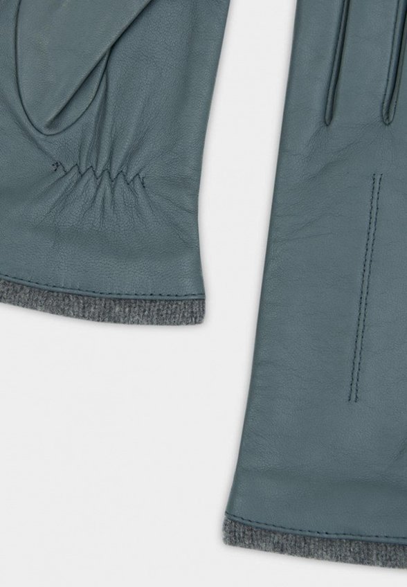 Перчатки Finn Flare