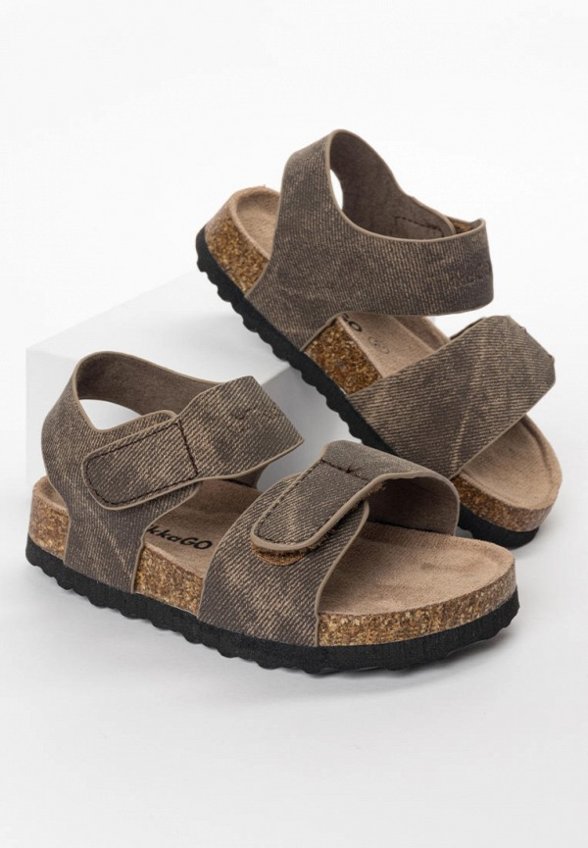 Сандалии Tikkago