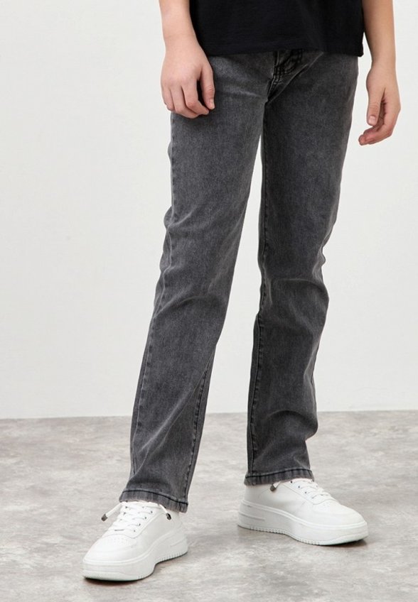 Джинсы Resser Denim