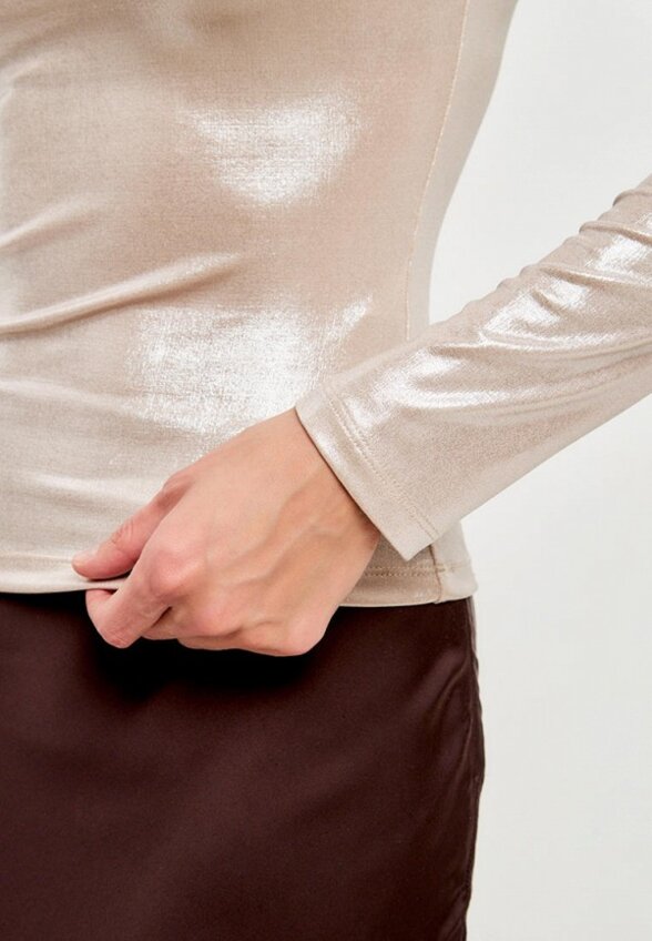 Лонгслив Moanna