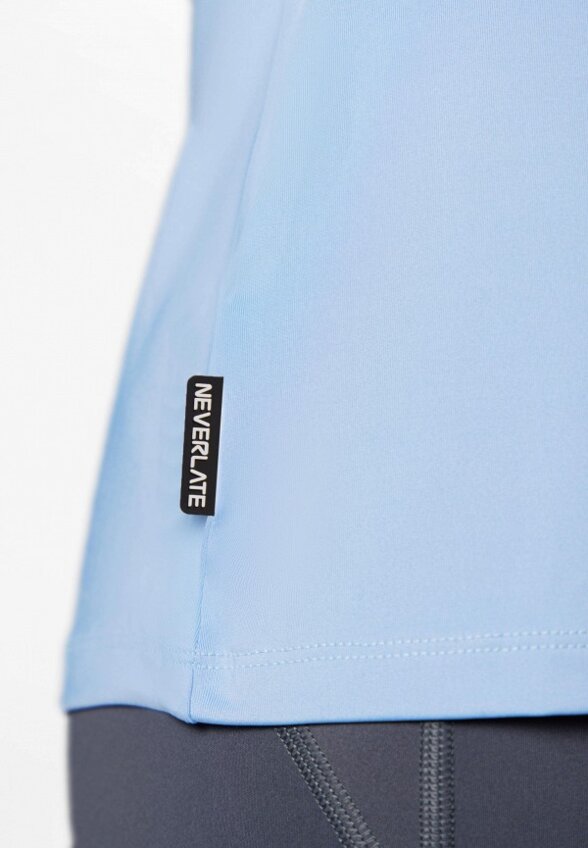 Майка спортивная Neverlate