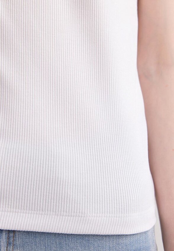 Футболка Baon