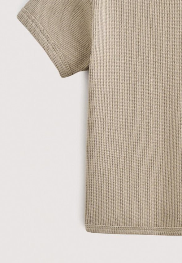 Футболка Loomknits