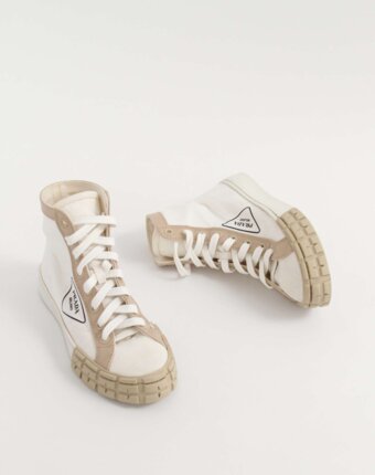 Prada Shoes женщинам
