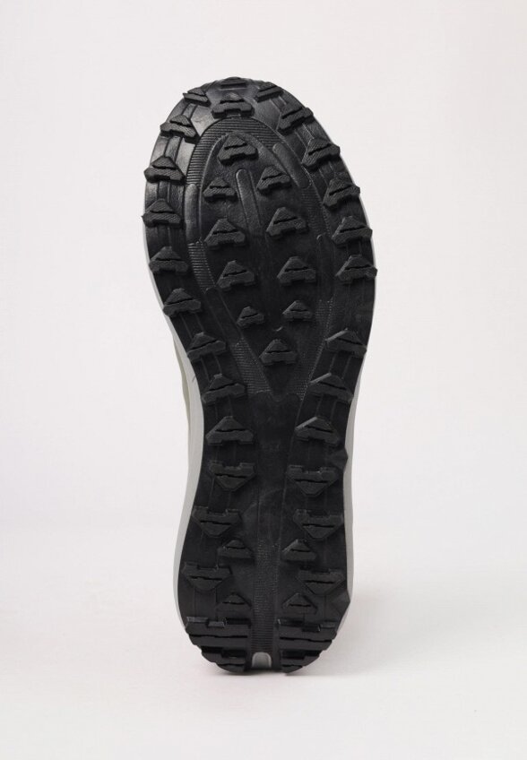 Кроссовки трекинговые Baasploa