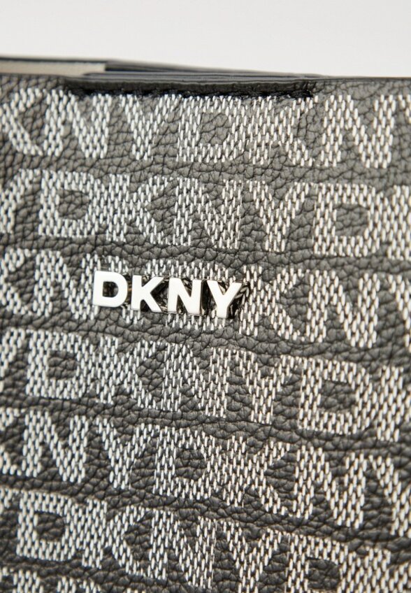 Сумка и брелок DKNY