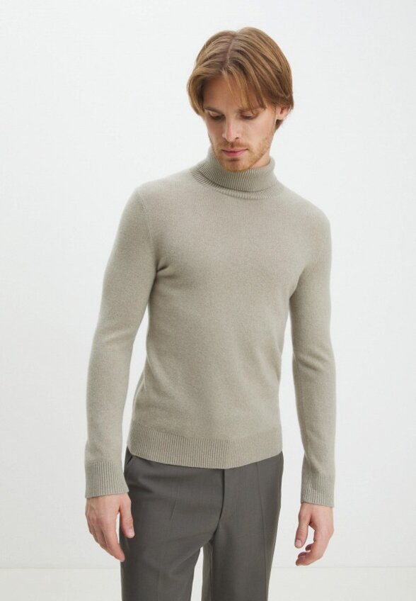 Водолазка Maison David