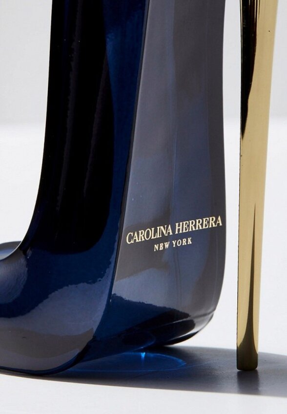 Парфюмерная вода Carolina Herrera