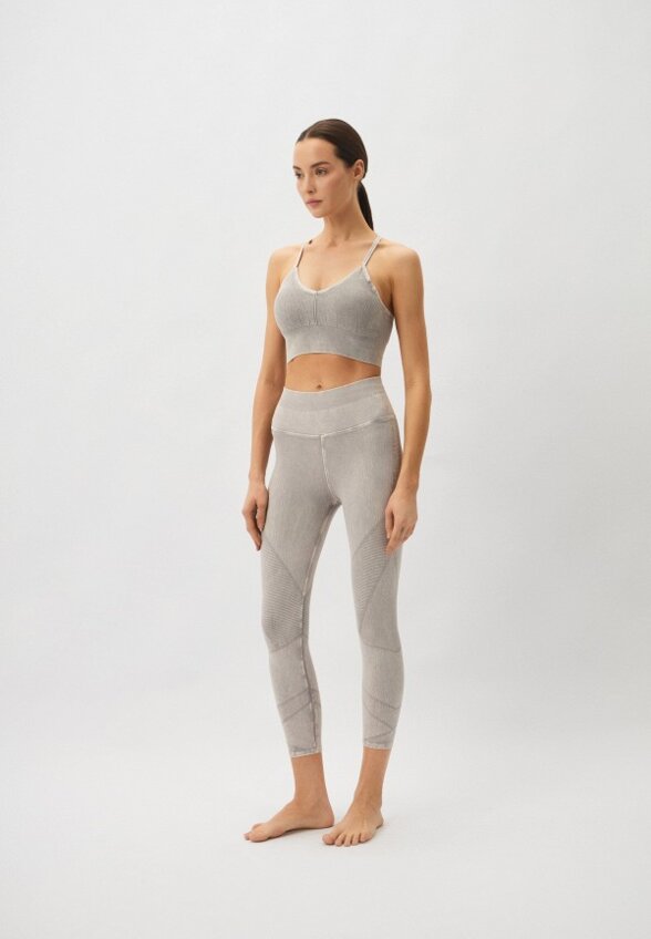 Топ спортивный Nux