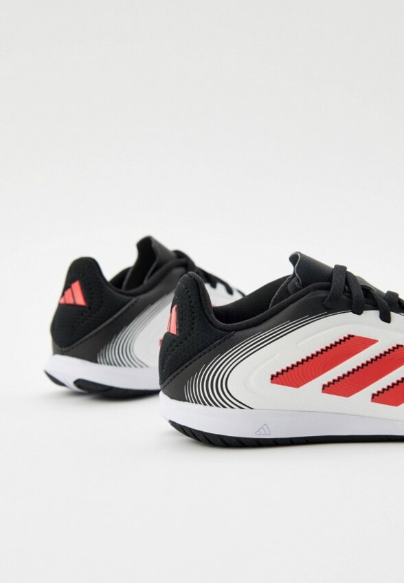 Бутсы зальные adidas