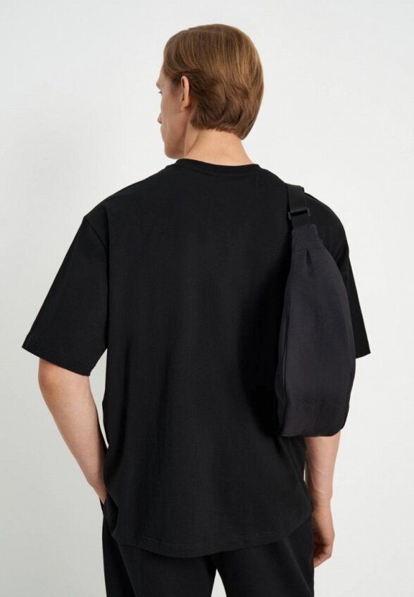 Футболка Finn Flare